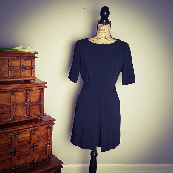 Forever 21 Dresses & Skirts - Forever21 Short Sleeve Mini Dress